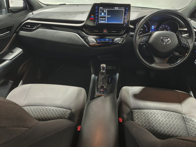 Used Toyota C-HR 2020 for sale - 77693899: Photo 30