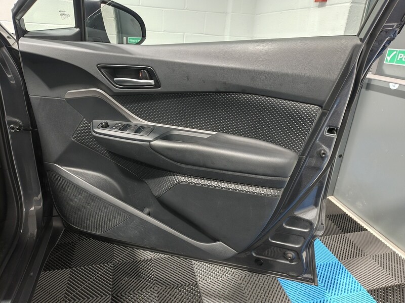 Used Toyota C-HR 2020 for sale - 77693899: Photo 31