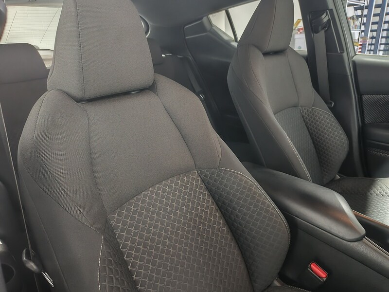 Used Toyota C-HR 2020 for sale - 77693899: Photo 34