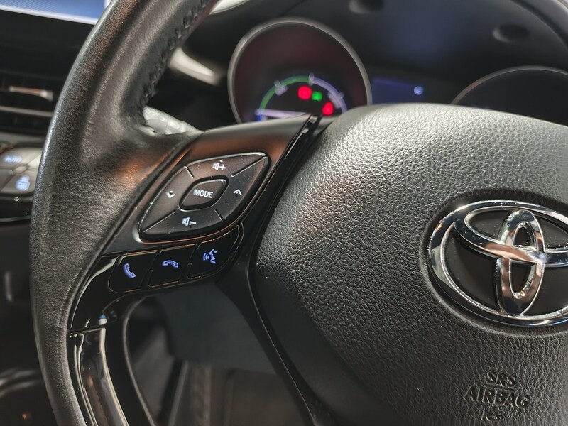 Used Toyota C-HR 2020 for sale - 77693899: Photo 39