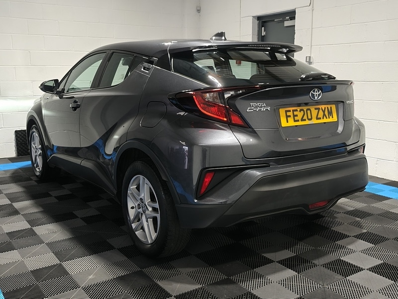 Used Toyota C-HR 2020 for sale - 77693899: Photo 5