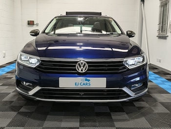 Used Volkswagen Passat 2019 for sale - 79434029: Photo