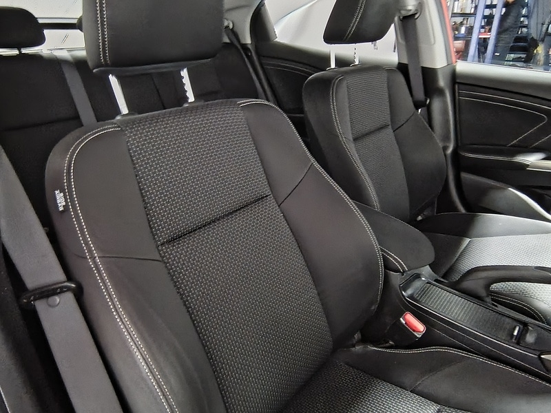 Used Honda Civic 2015 for sale - 76320149: Photo 26