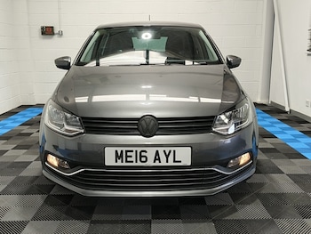 Used Volkswagen Polo 2016 for sale - 78345242: Photo