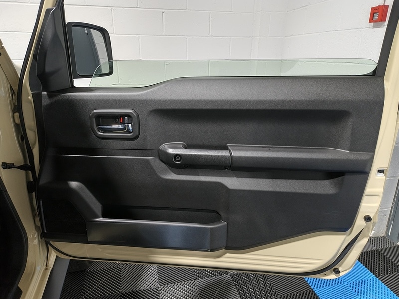 Used Suzuki Jimny for sale - 77693897: Photo 33