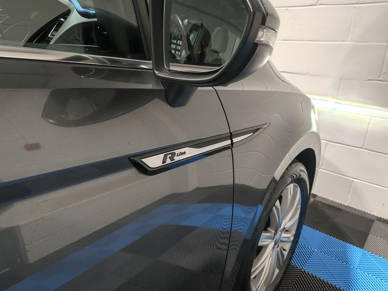 Used Volkswagen Touran 2025 for sale - 77103276: Photo 8