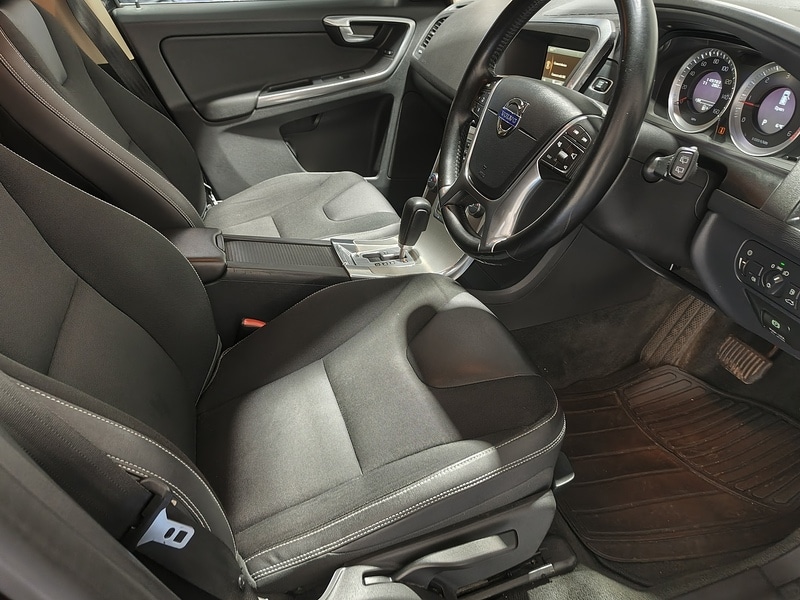 Used Volvo XC60 2011 for sale - 77564116: Photo 30