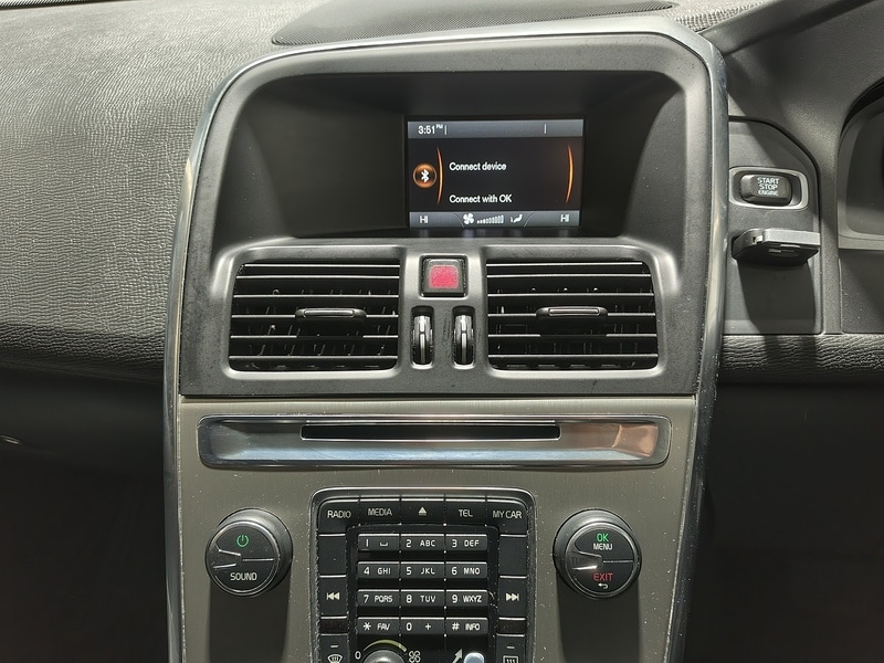 Used Volvo XC60 2011 for sale - 77564116: Photo 38