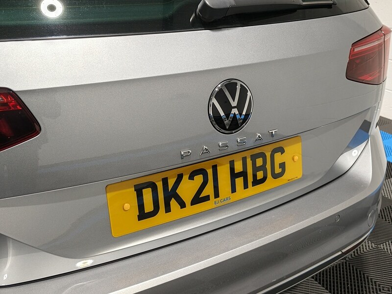 Used Volkswagen Passat for sale - 76524092: Photo 13