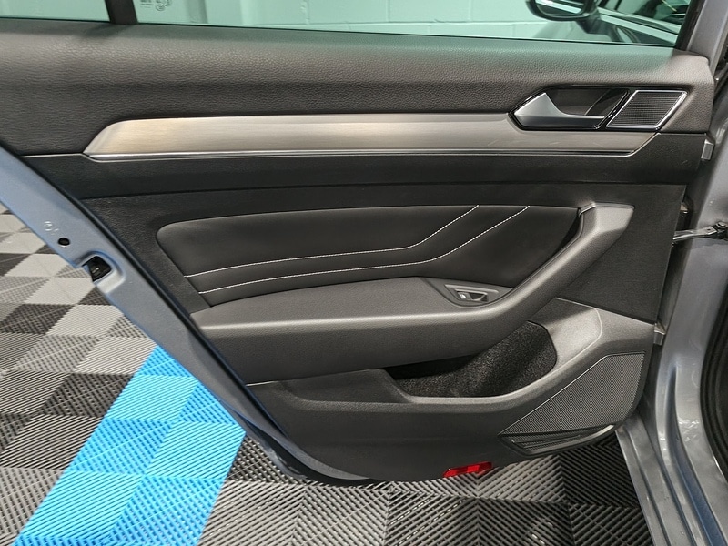 Used Volkswagen Passat for sale - 76524092: Photo 26