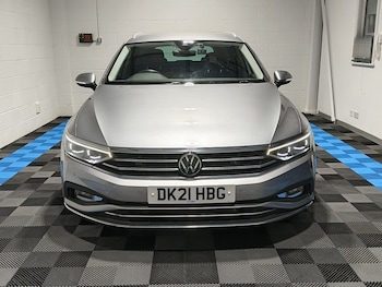 Used Volkswagen Passat 2021 for sale - 76524092: Photo