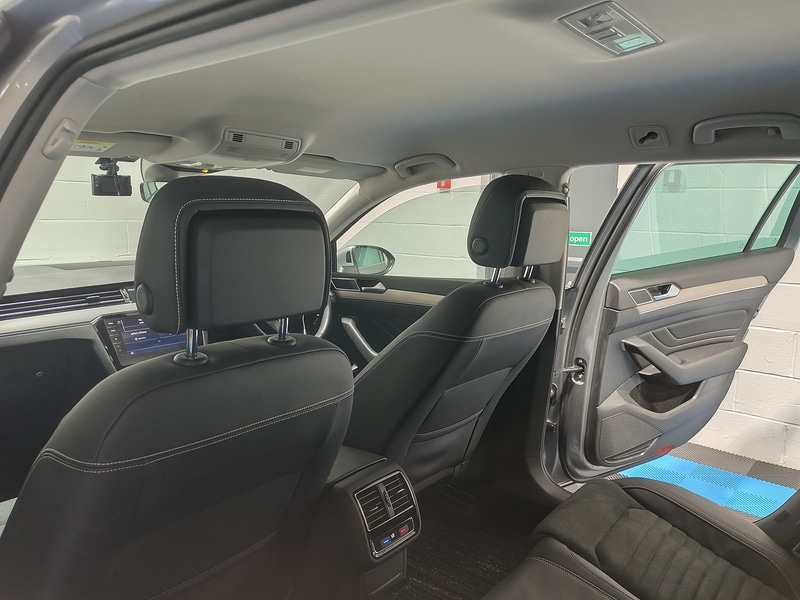 Used Volkswagen Passat for sale - 76524092: Photo 31