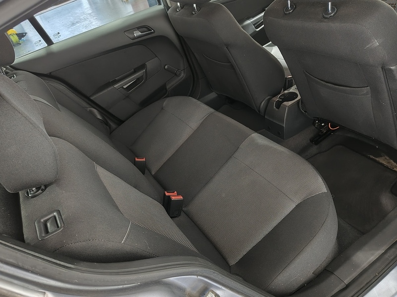 Used Vauxhall Astra 2010 for sale - 76364450: Photo 15
