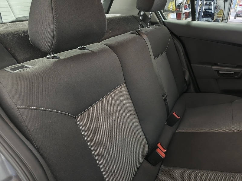 Used Vauxhall Astra 2010 for sale - 76364450: Photo 18