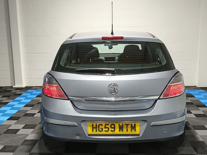 Used Vauxhall Astra 2010 for sale - 76364450: Photo 7