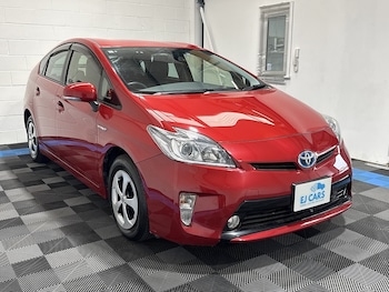 Used Toyota Prius 2015 for sale - 79444146: Photo