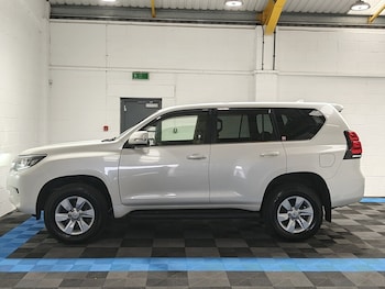 Used Toyota Land Cruiser 2017 for sale - 78714444: Photo