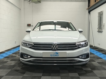 Used Volkswagen Passat 2024 for sale - 79346290: Photo