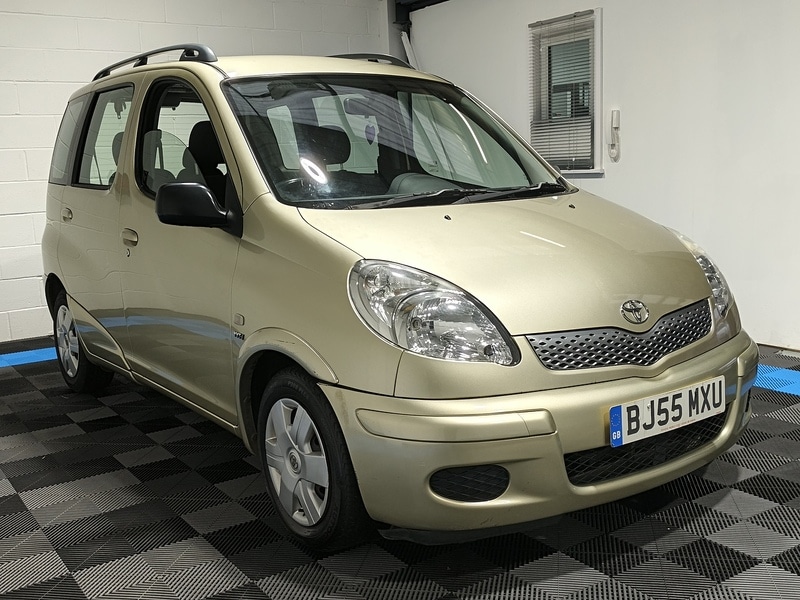 Used Toyota Yaris Verso 2005 for sale - 76665854: Photo 1