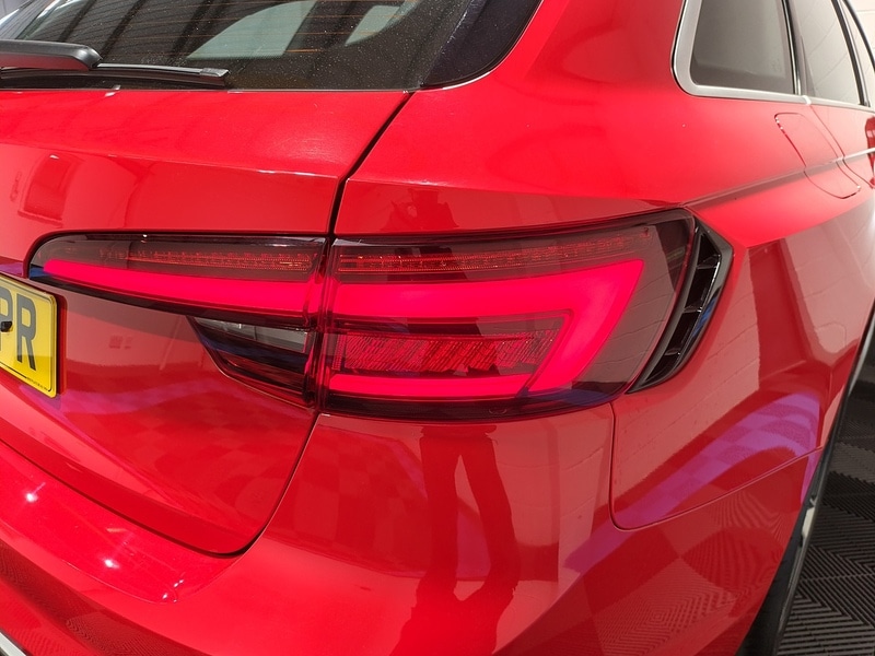 Used Audi RS4 Avant 2018 for sale - 76582978: Photo 27