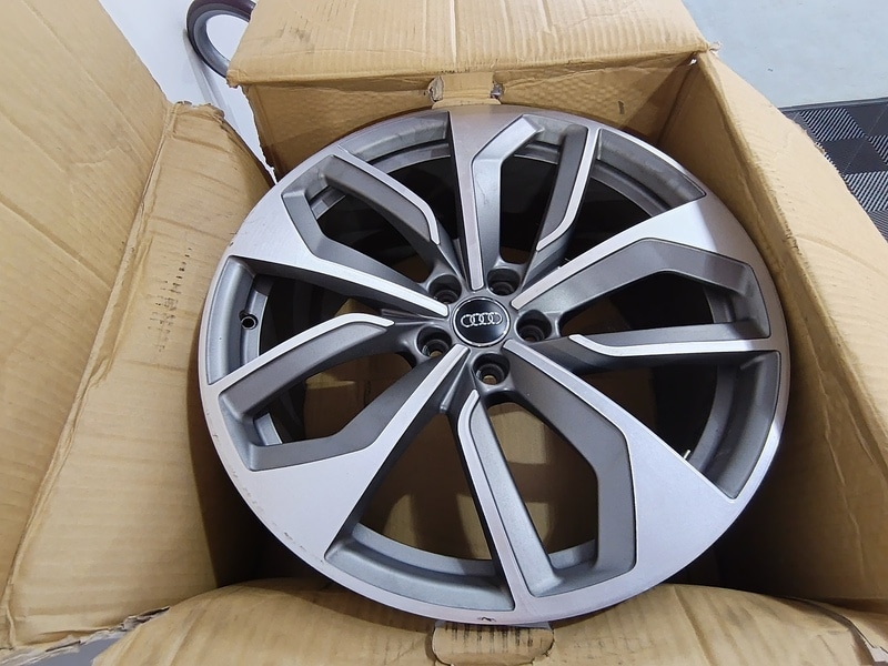 Used Audi RS4 Avant 2018 for sale - 76582978: Photo 71