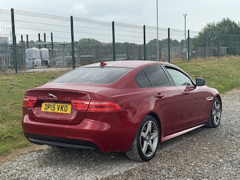 Used Jaguar XE 2015 for sale - 75309382: Photo