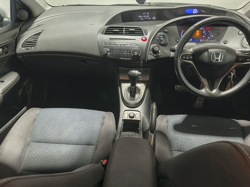 Used Honda Civic 2009 for sale - 76476295: Photo 19