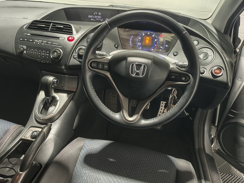 Used Honda Civic 2009 for sale - 76476295: Photo 23