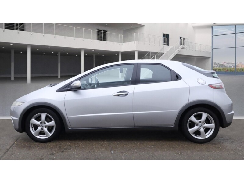 Used Honda Civic 2009 for sale - 76476295: Photo 6