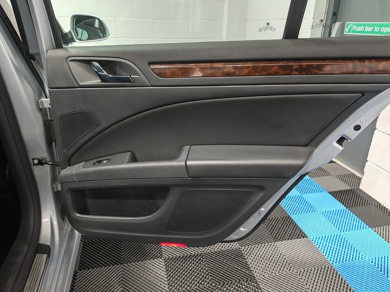 Used Skoda Superb 2014 for sale - 78083721: Photo 19