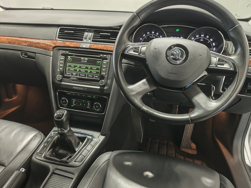 Used Skoda Superb 2014 for sale - 78083721: Photo 33