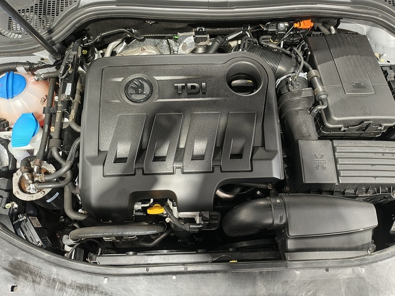 Used Skoda Superb 2014 for sale - 78083721: Photo 42