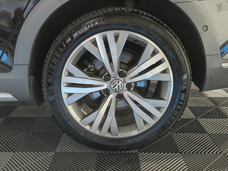 Used Volkswagen Passat for sale - 77103278: Photo 10