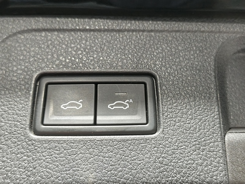 Used Volkswagen Passat for sale - 77103278: Photo 19