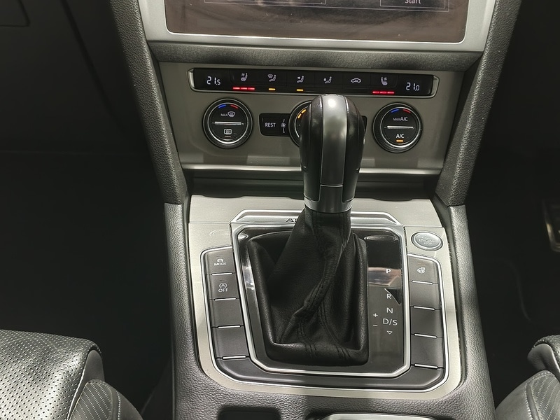 Used Volkswagen Passat for sale - 77103278: Photo 29