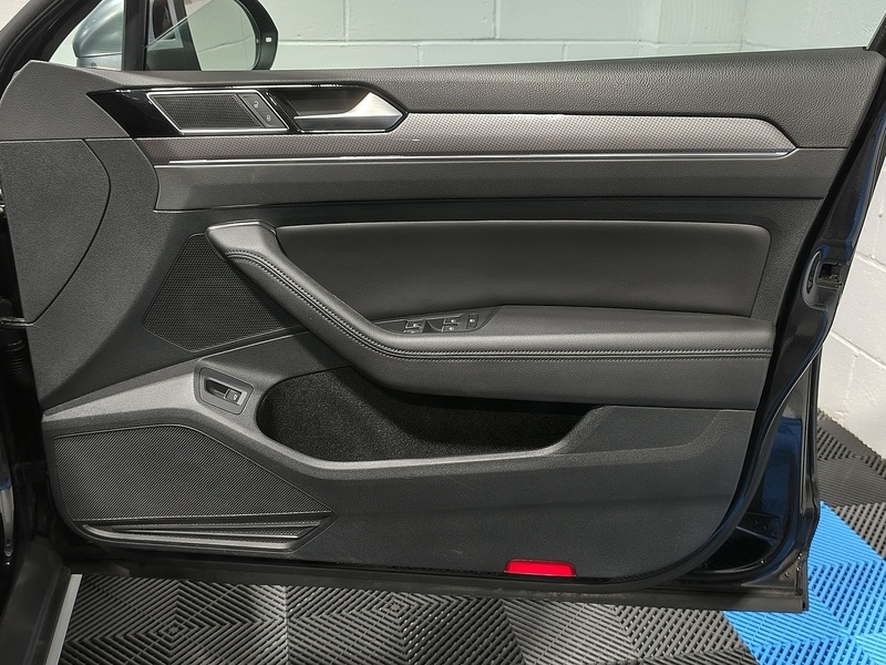 Used Volkswagen Passat for sale - 77103278: Photo 30