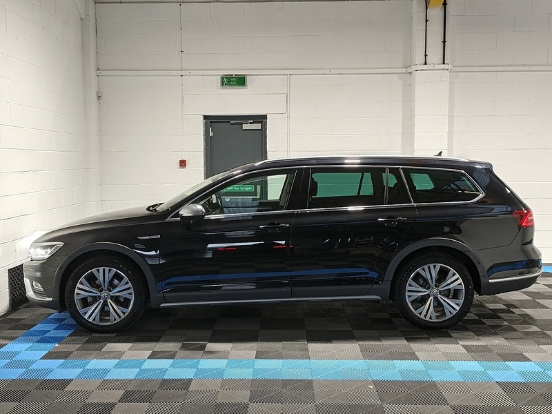 Used Volkswagen Passat for sale - 77103278: Photo 4