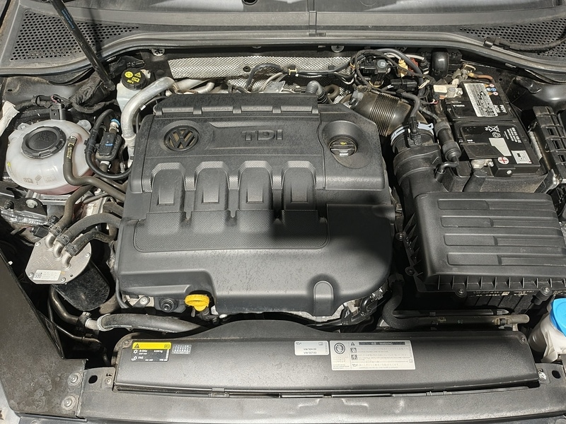 Used Volkswagen Passat for sale - 77103278: Photo 44