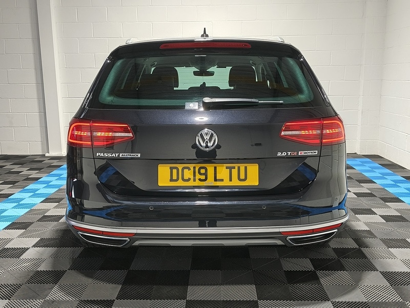 Used Volkswagen Passat for sale - 77103278: Photo 6