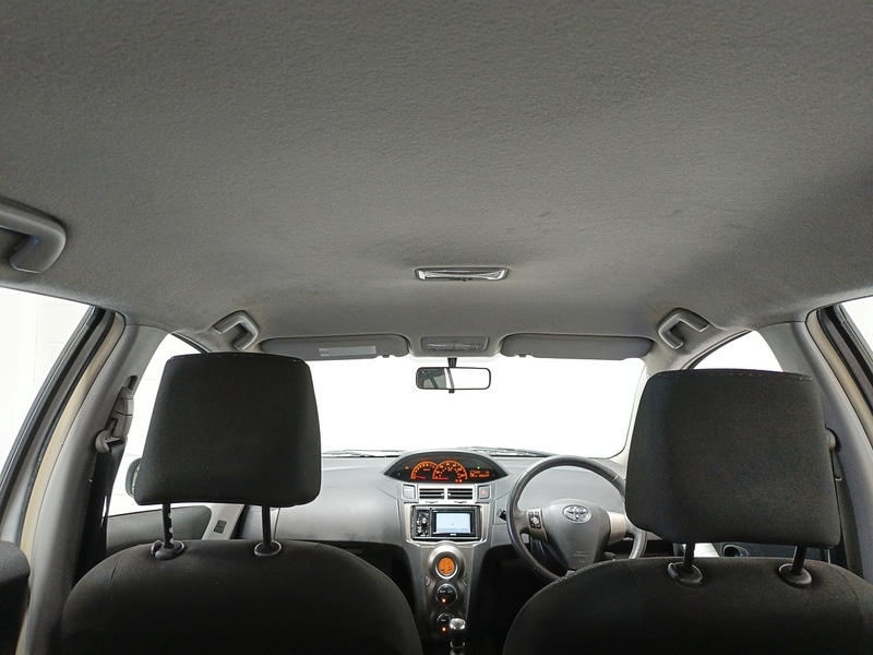 Used Toyota Yaris 2011 for sale - 77953484: Photo 11