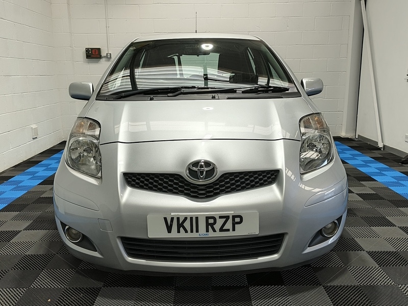 Used Toyota Yaris 2011 for sale - 77953484: Photo 2