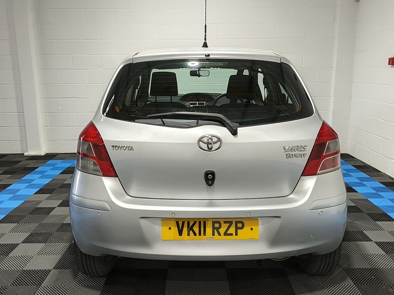 Used Toyota Yaris 2011 for sale - 77953484: Photo 6