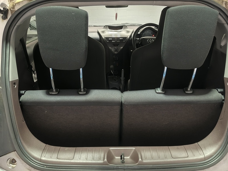 Used Toyota IQ 2009 for sale - 76798875: Photo 11