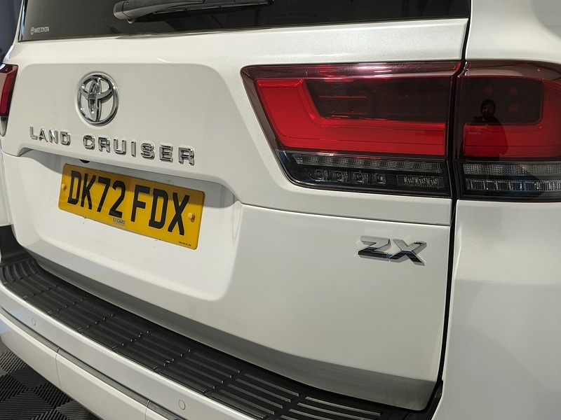 Used Toyota Land Cruiser for sale - 77245067: Photo 18