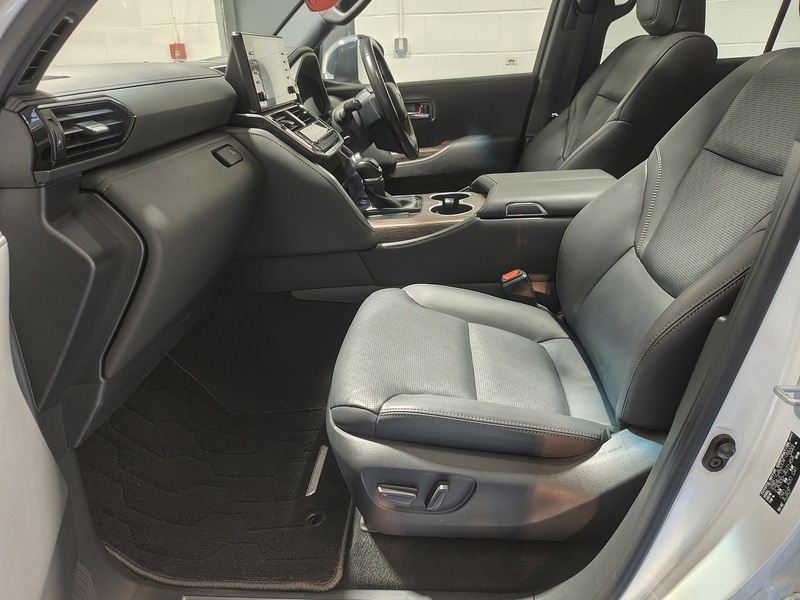 Used Toyota Land Cruiser for sale - 77245067: Photo 41