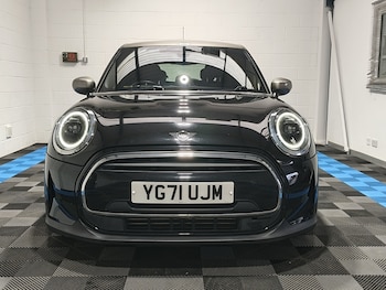 Used MINI Hatch 2021 for sale - 79592821: Photo