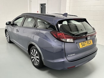 Used Honda Civic 2017 for sale - 75462395: Photo