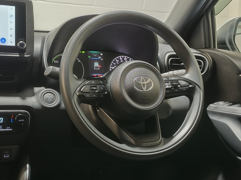 Used Toyota Yaris 2025 for sale - 77103277: Photo 29