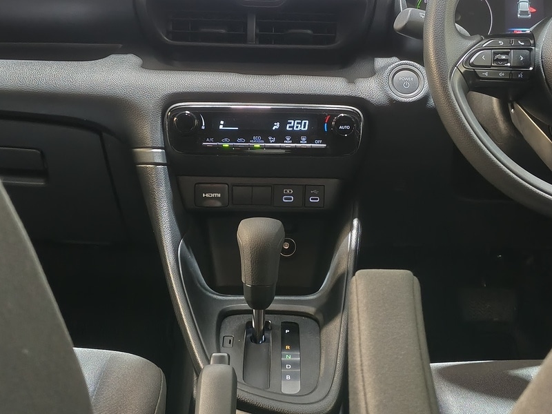 Used Toyota Yaris 2025 for sale - 77103277: Photo 30