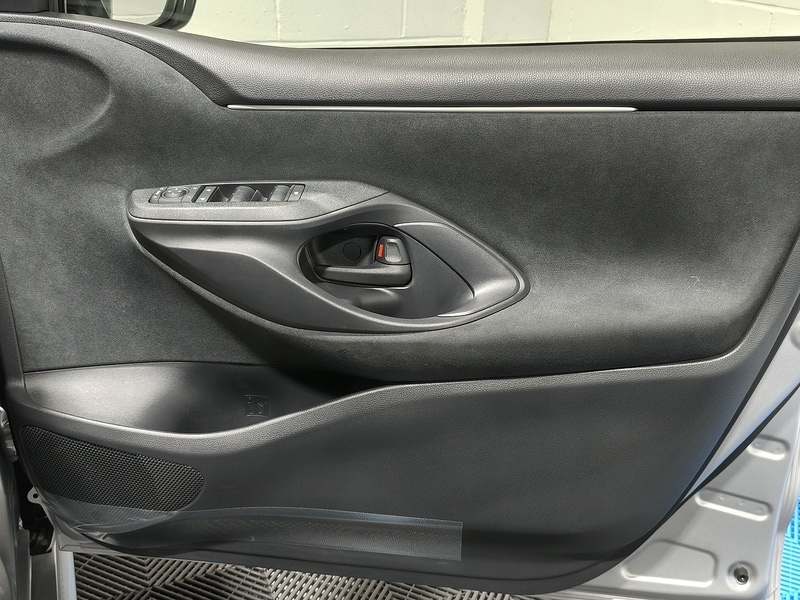 Used Toyota Yaris 2025 for sale - 77103277: Photo 31